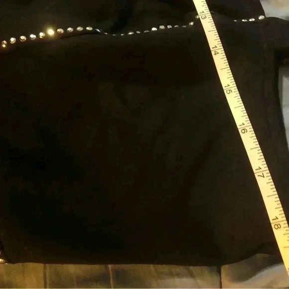 Black V-Neck Sleeveless Tank Top with Embellished Detail - Picture 11 of 13